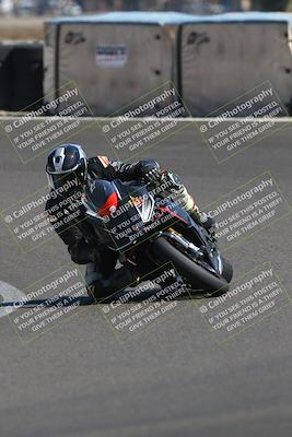 media/Sep-21-2025-TrackDaz (Sun) [[277c75b276]]/A Group/2pm (Turn 6)/